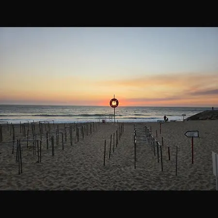 公寓 Da Da Areia Branca *